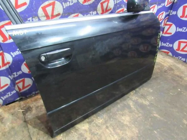 Дверь боковая Audi A4 8ED