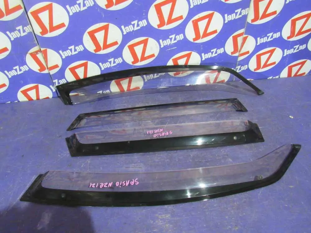 Ветровик для автомобиля Toyota Corolla Spacio