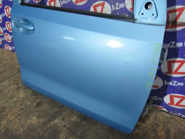 Дверь боковая Toyota Passo KGC30