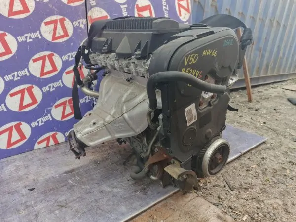 Двигатель Volvo V50 MW43