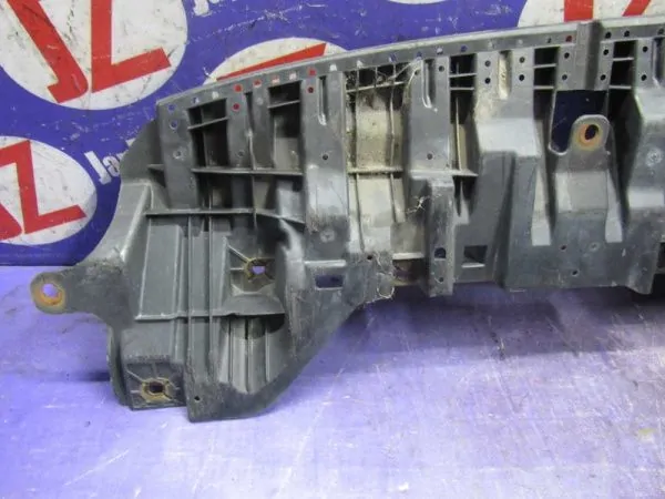 Защита двигателя Toyota Prius ZVW30