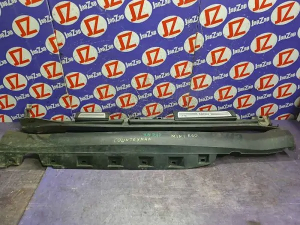 Порог пластиковый Mini Cooper Countryman R60