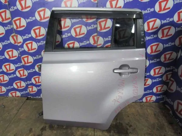 Дверь боковая Toyota bB QNC21