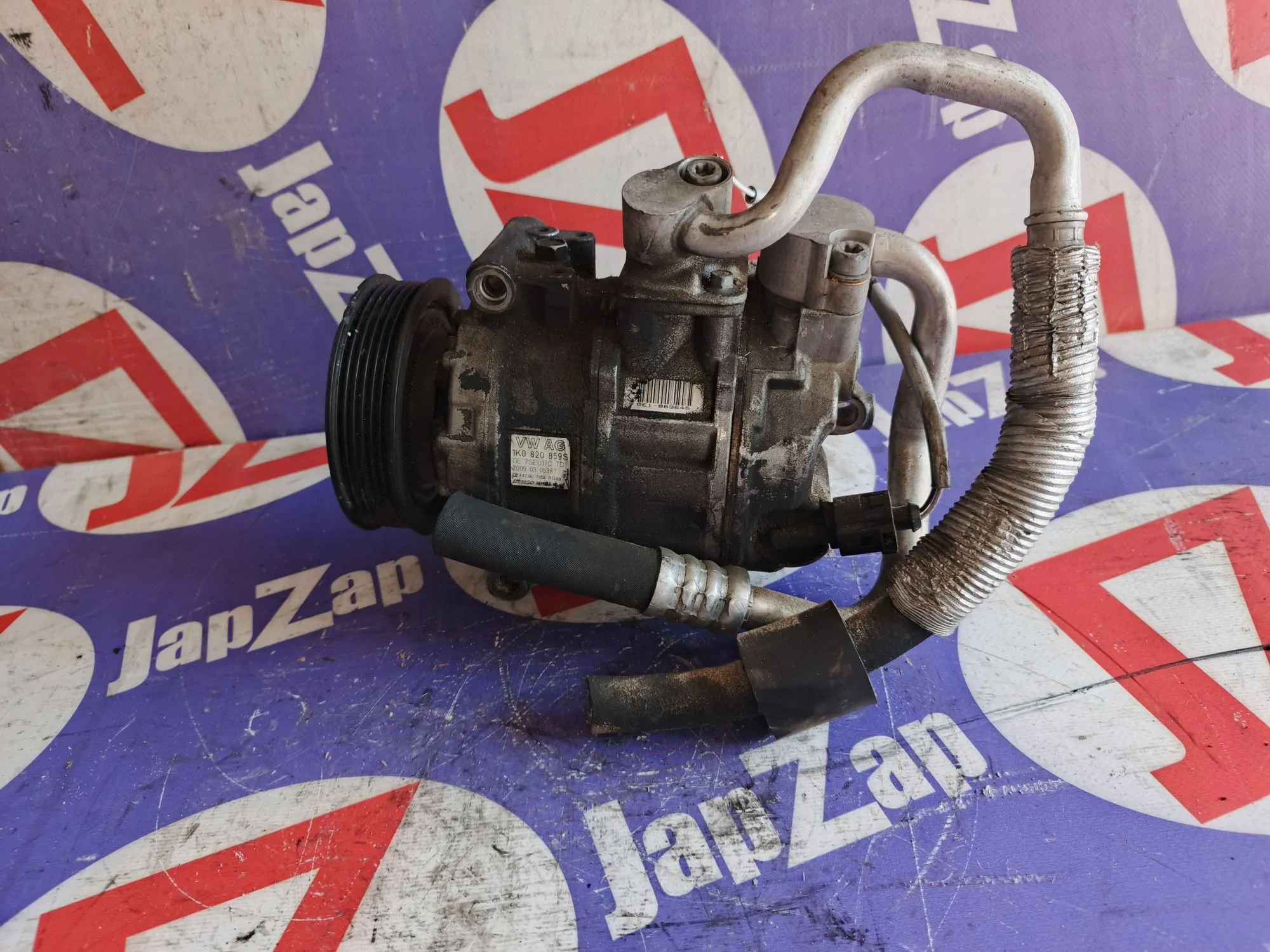 Компрессор кондиционера для Volkswagen Touran 1T2  BLG     1k0820859s 