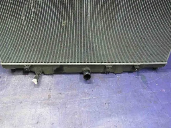 Радиатор охлаждения двигателя Mazda CX-5 KE2FW