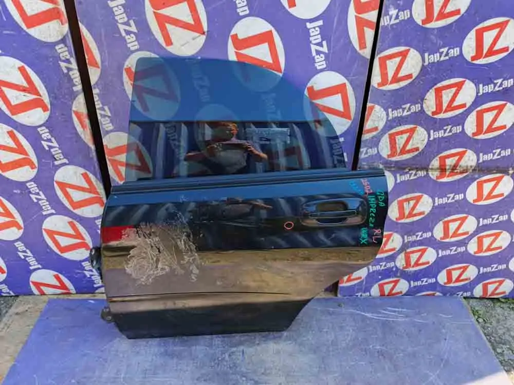 Дверь боковая Subaru Impreza GD3