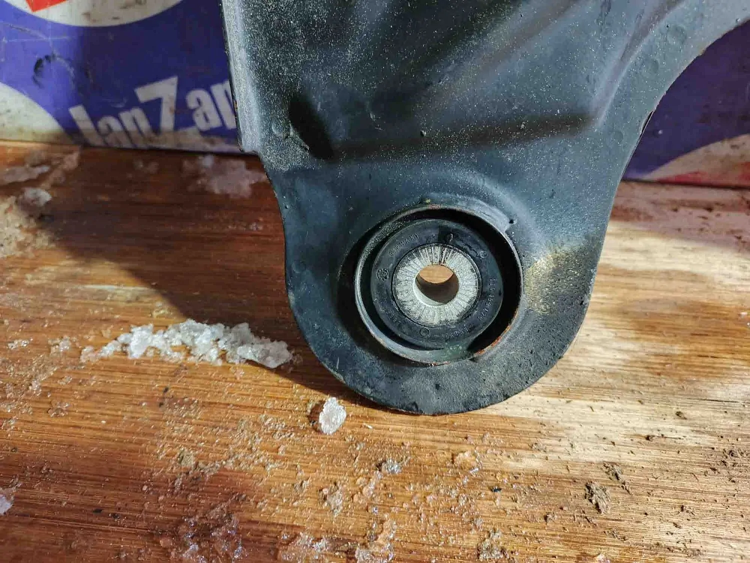 Балка поперечная Audi A3 8L