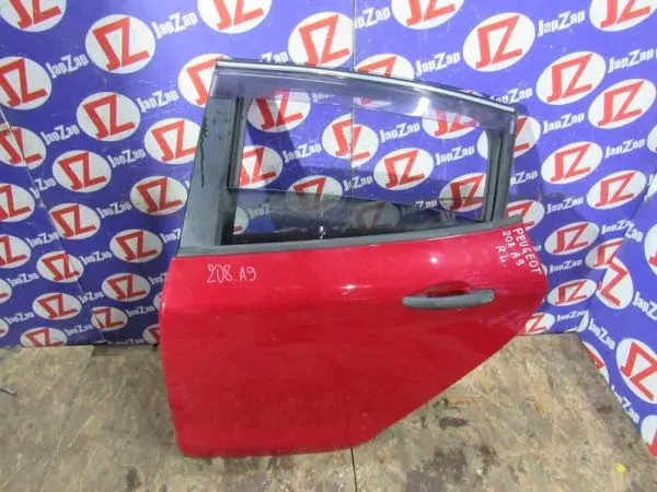 Дверь боковая Peugeot 208 A9
