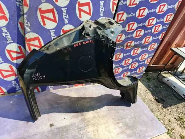 Крыло заднее Toyota Passo KGC10