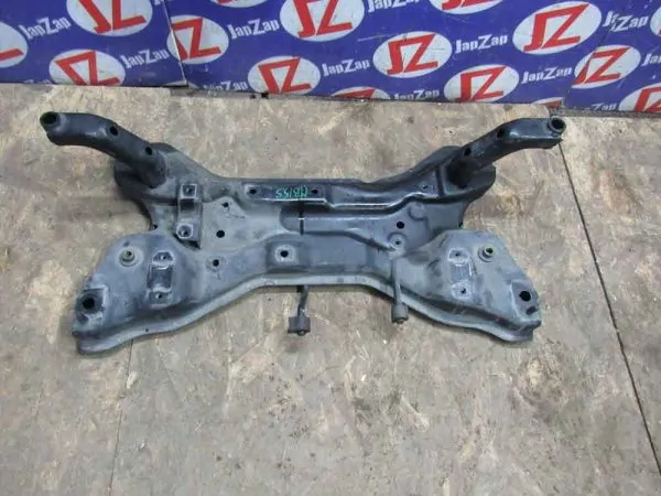 Балка поперечная Mitsubishi Delica D2 MB15S