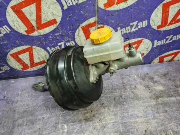 Вакуумный усилитель тормозов Subaru Impreza GG3