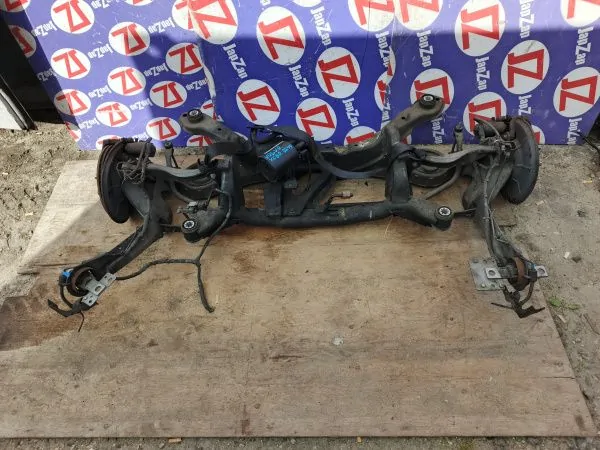 Балка поперечная Volvo XC60 DZ44