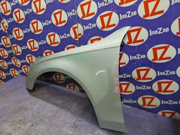 Крыло переднее Audi A4 8K2