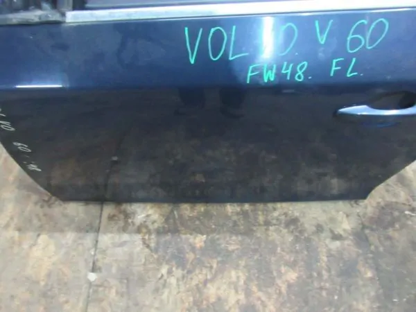 Дверь боковая Volvo V60 FW45
