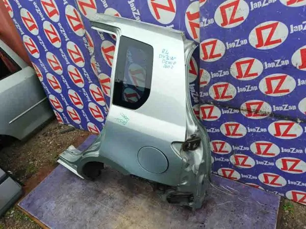 Крыло заднее Mazda Demio DY3W