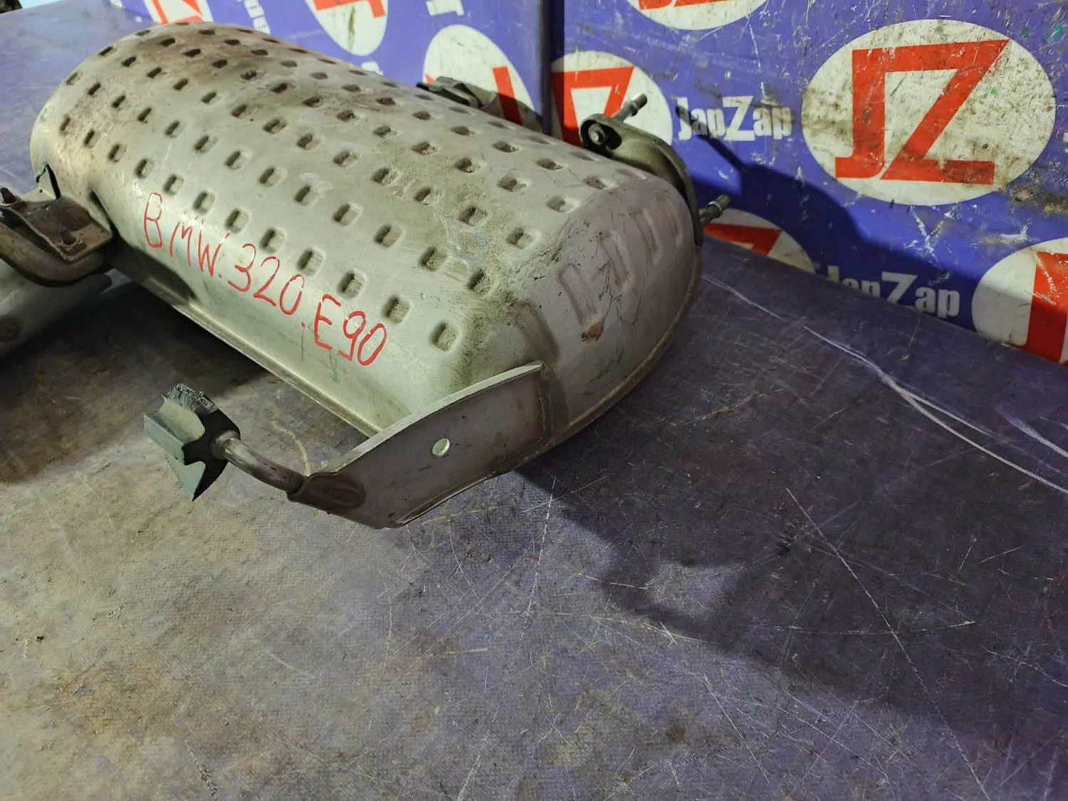 Глушитель BMW 3 серия E90