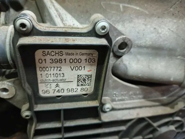 МКПП - механическая коробка Peugeot 208 A9