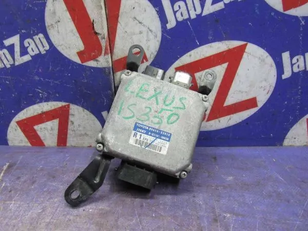 Блок управления рулевой рейкой Lexus IS GSE21