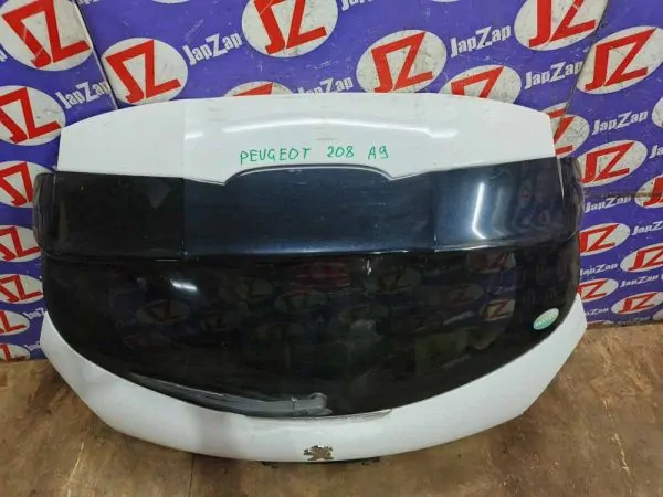 Дверь багажника Peugeot 208 A9