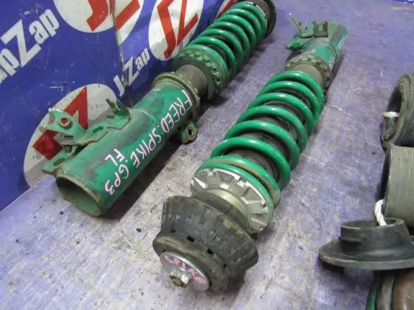 Стойка подвески Honda Freed GP3