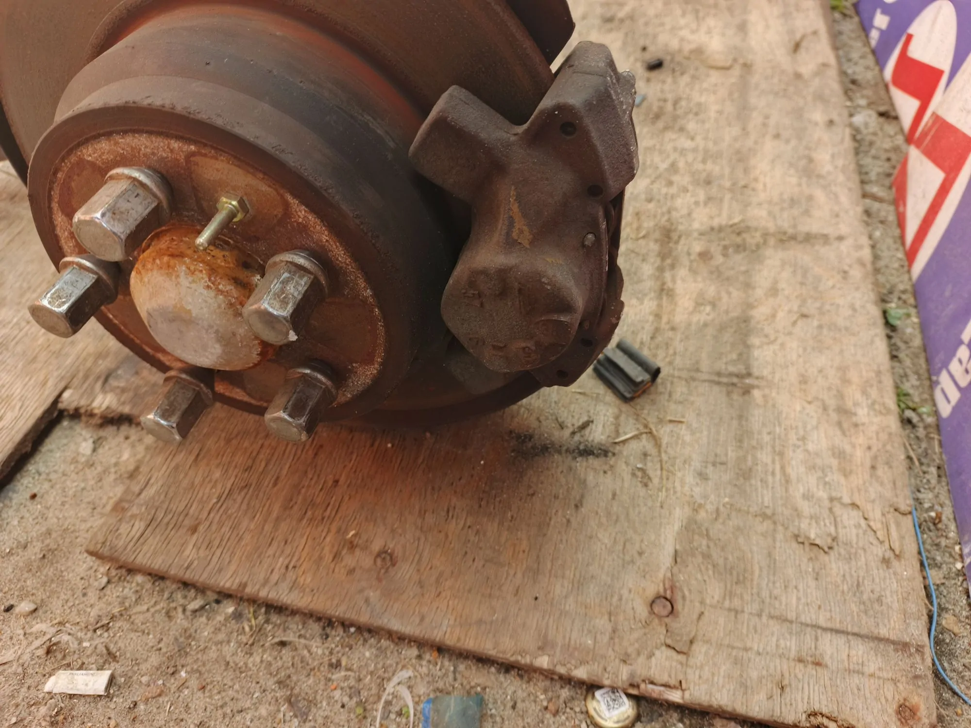 Балка поперечная для Volvo V70 LW56  B5254  зад    