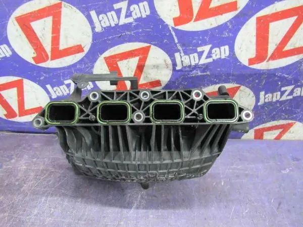 Коллектор впускной Volkswagen Touran 1T3