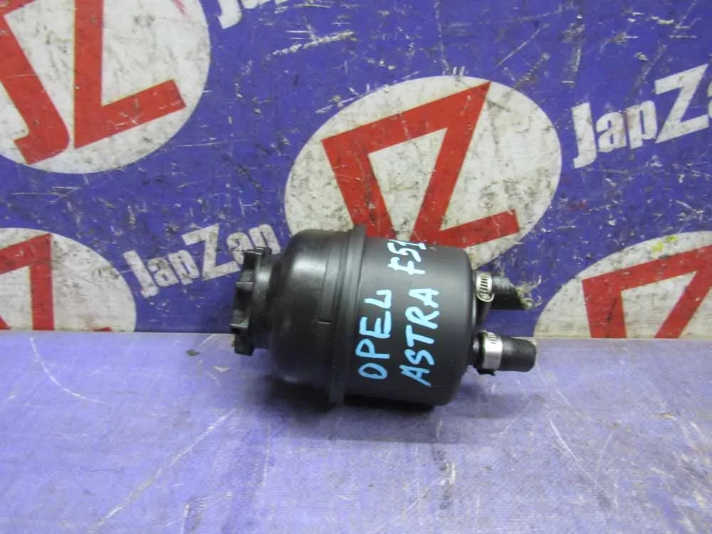 Бачок гидроусилителя Opel Astra F