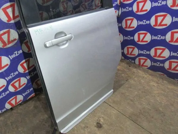 Дверь боковая Mitsubishi Delica D2 MB15S