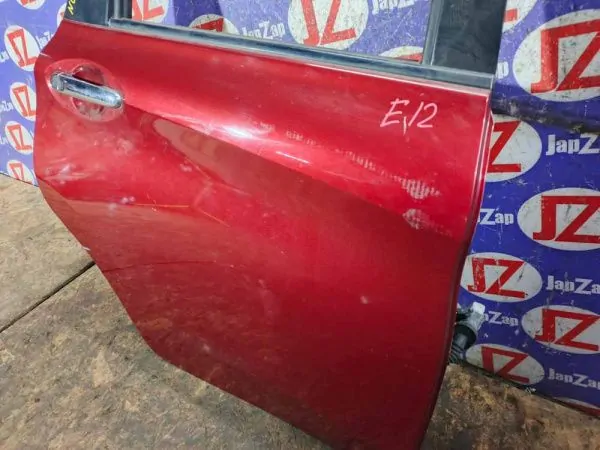 Дверь боковая Nissan Note E12