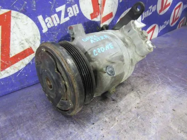 Компрессор кондиционера Opel Astra F