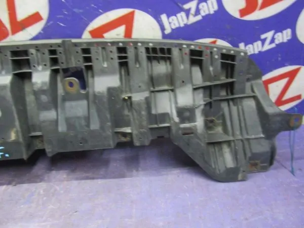 Защита двигателя Toyota Prius ZVW30