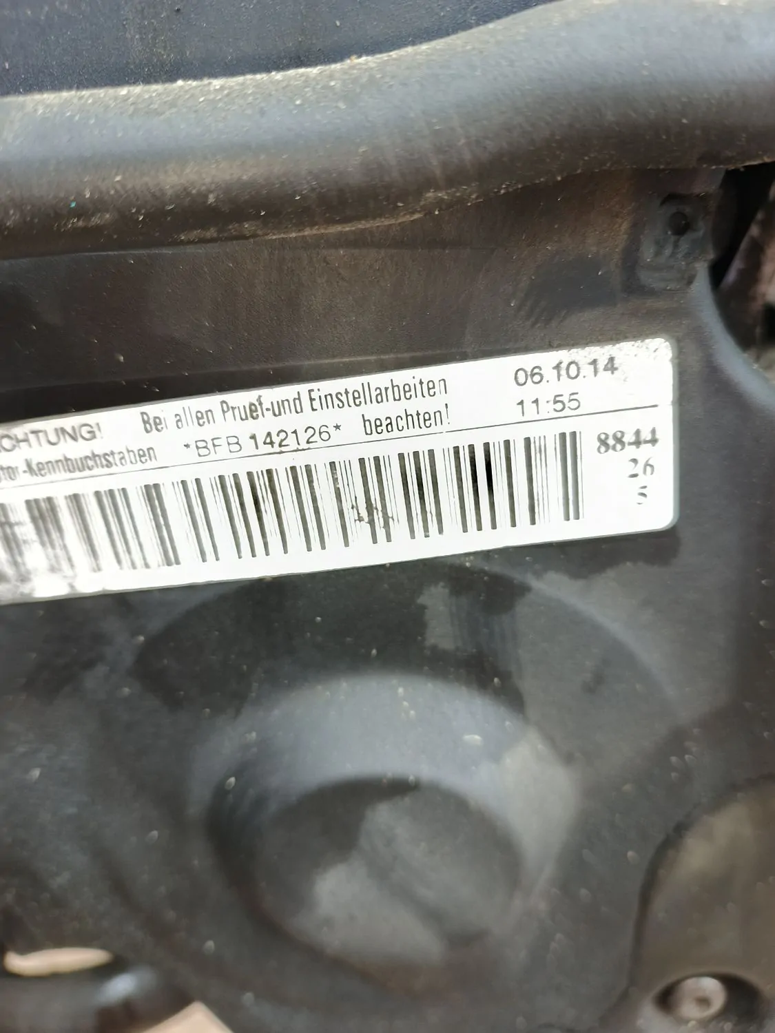 Двигатель Audi A4 8ED