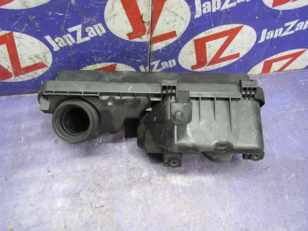 Корпус воздушного фильтра Daihatsu Move L175S