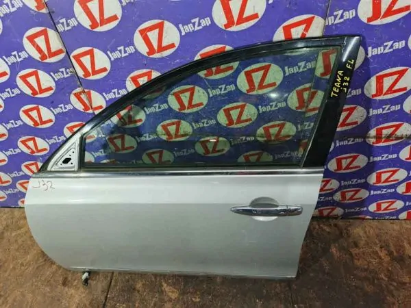 Дверь боковая Nissan Teana J32