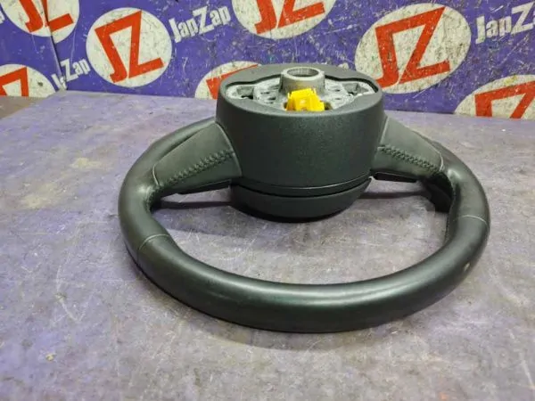 Руль Audi A1 8X1