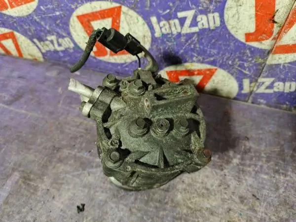 Компрессор кондиционера Mitsubishi Outlander CW5W