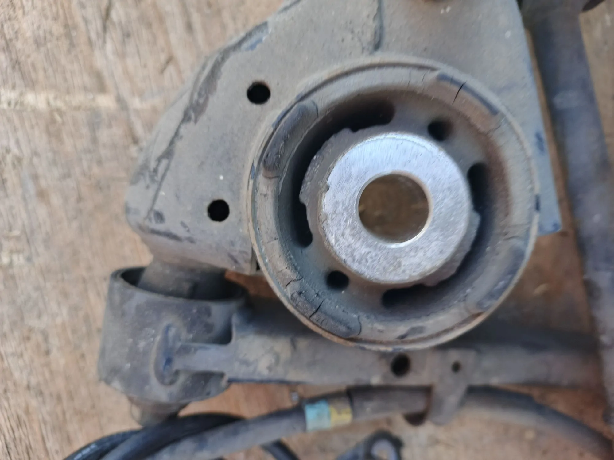 Балка поперечная для Subaru Impreza GH2  EL15  зад    