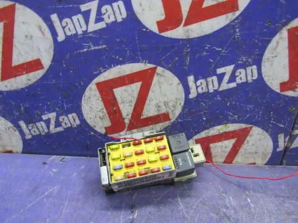 Блок предохранителей, реле Chrysler PT Cruiser PT