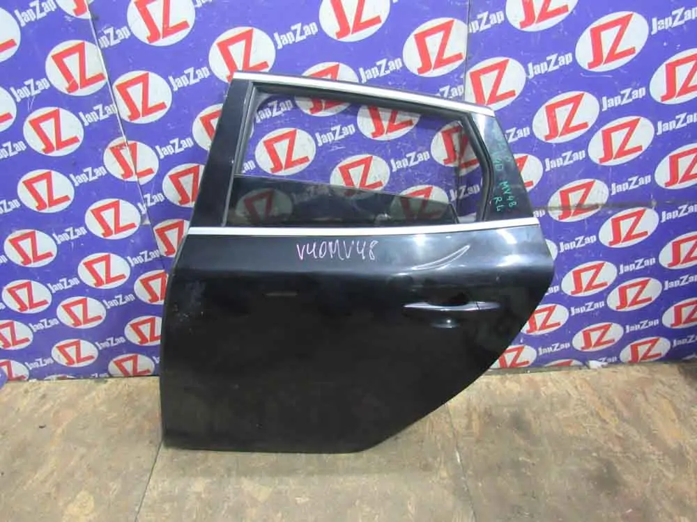 Дверь боковая Volvo V40 MV