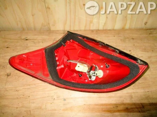 Фонарь задний для Toyota RAV4  ACA36  2AZ-FE       Фонарь задний для Toyota RAV4 ACA36  2AZ-FE