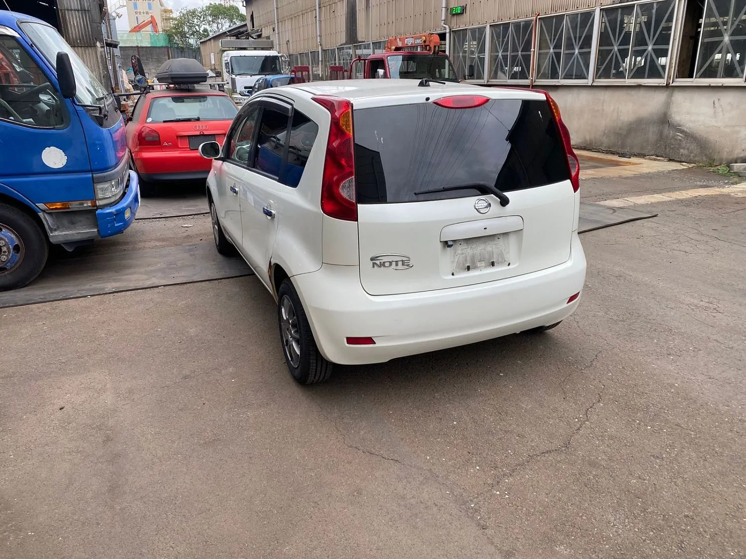 Формирование контейнера с автозапчастями Сентябрь - Октябрь 2025