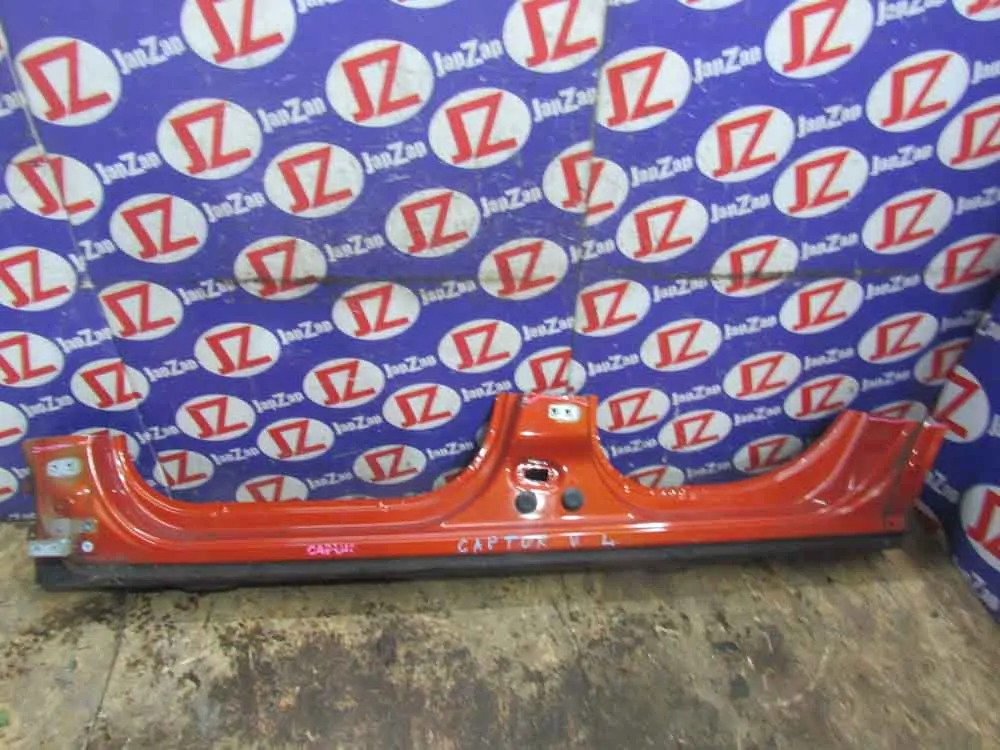 Порог кузовной Renault Captur 