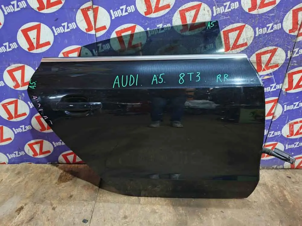 Дверь боковая Audi A5 8T3
