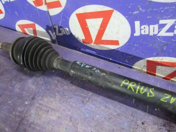 Привод Toyota Prius ZVW30