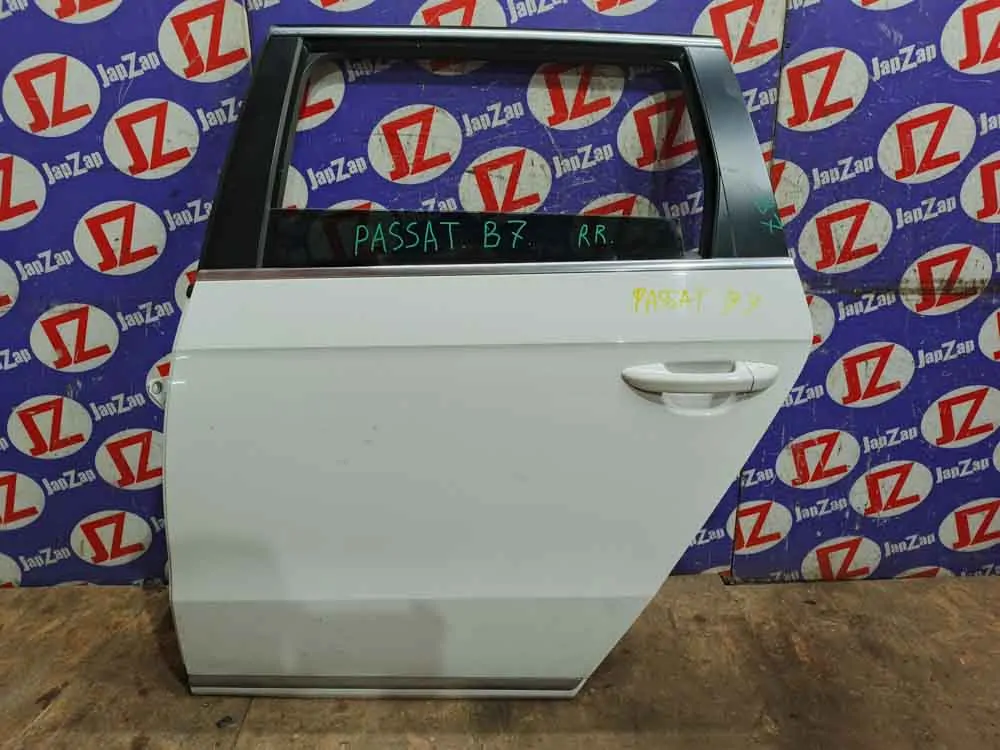 Дверь боковая Volkswagen Passat B7 Дверь боковая Volkswagen Passat B7