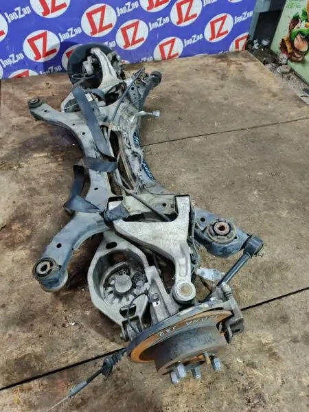 Балка поперечная Nissan Teana J32