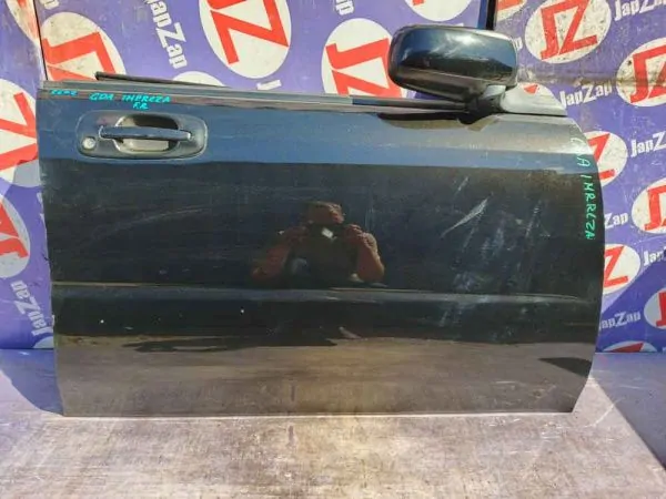 Дверь боковая Subaru Impreza GD3
