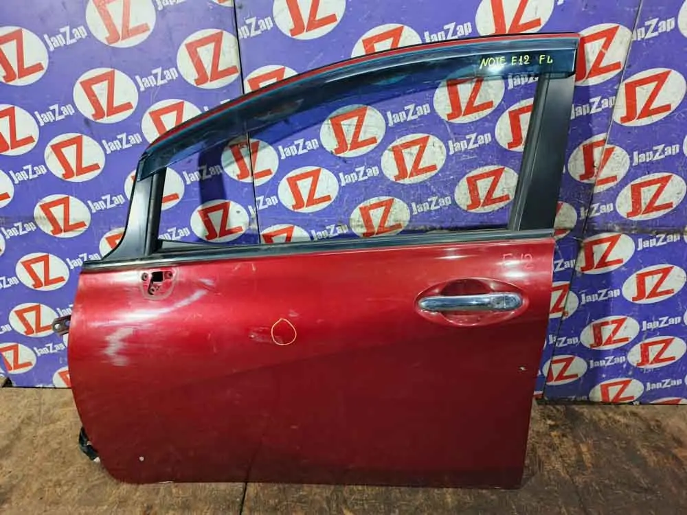 Дверь боковая Nissan Note E12