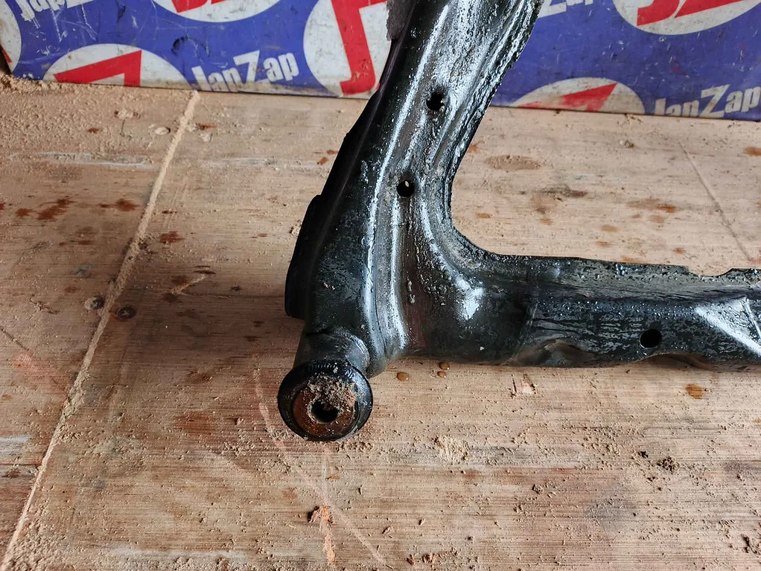 Балка поперечная Nissan Qashqai J10