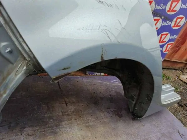 Крыло заднее Volkswagen Golf 5K1
